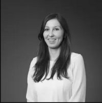 Underwriter Petra Schulze